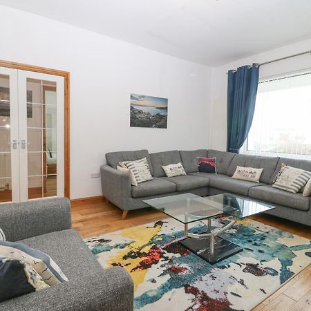 Coed Llai Villa Holyhead Buitenkant foto