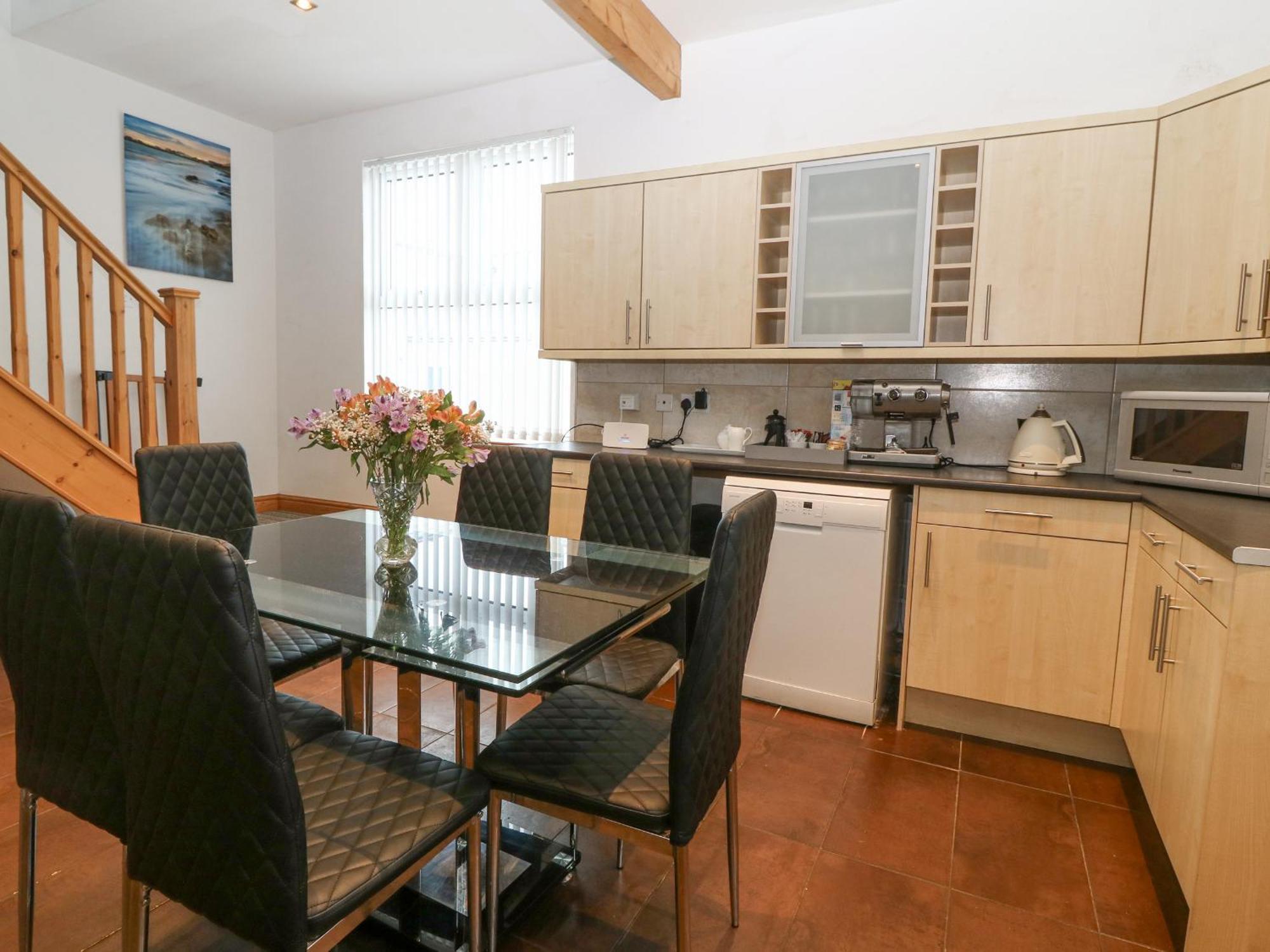 Coed Llai Villa Holyhead Buitenkant foto