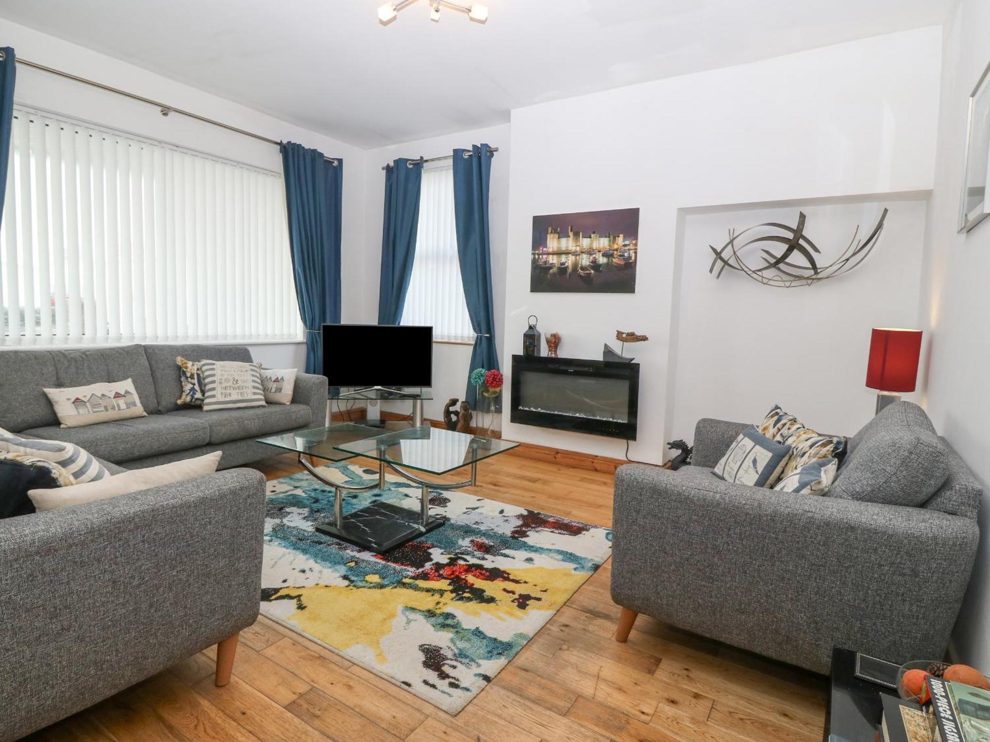 Coed Llai Villa Holyhead Buitenkant foto